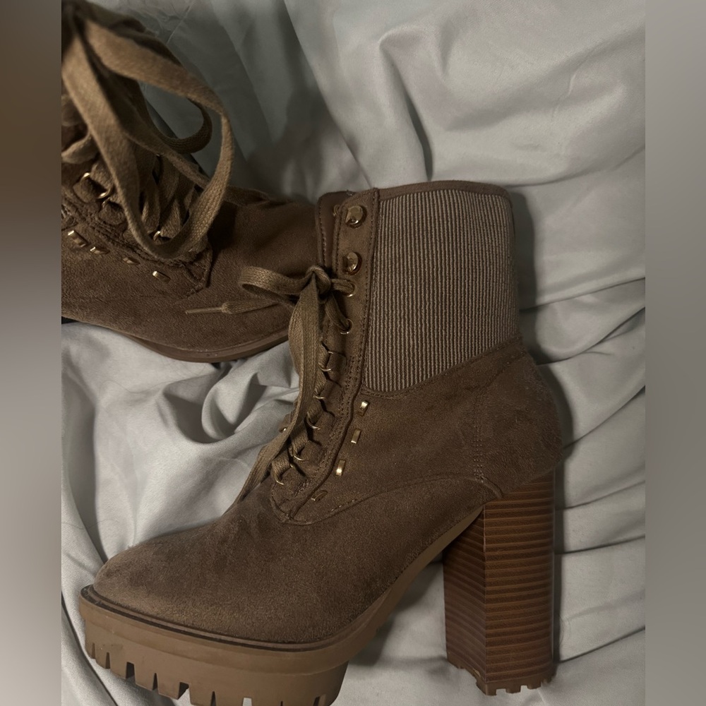 Brown Lace Up Booties Size US7
